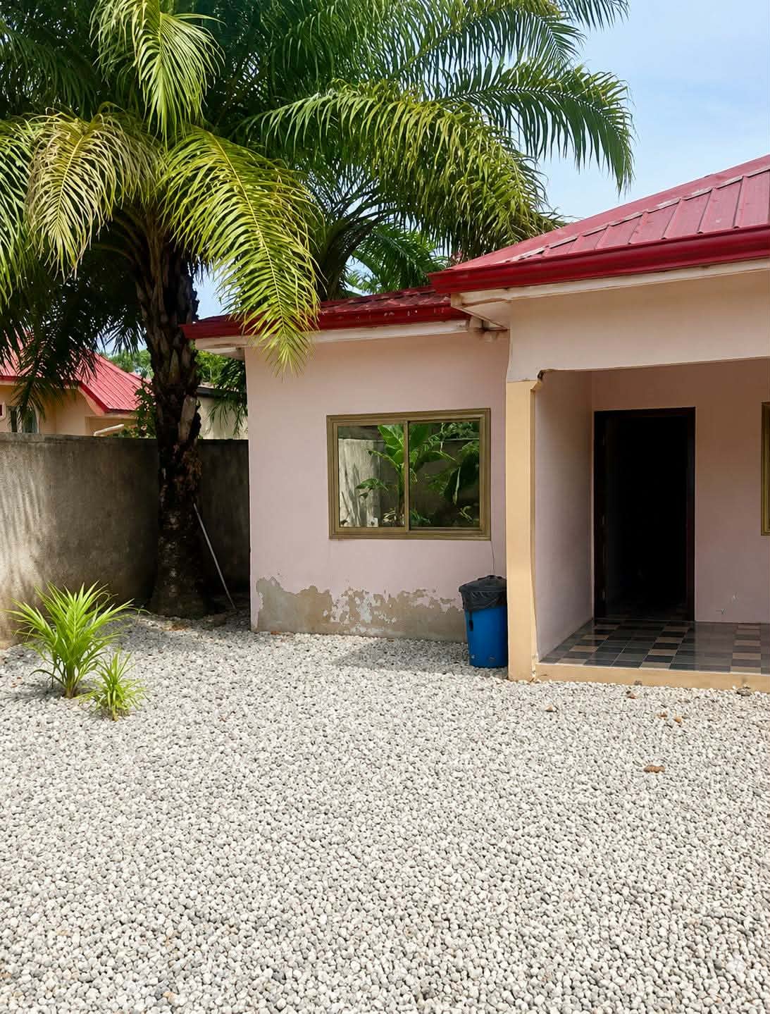Single Room in Accra, Tetegu — image 4