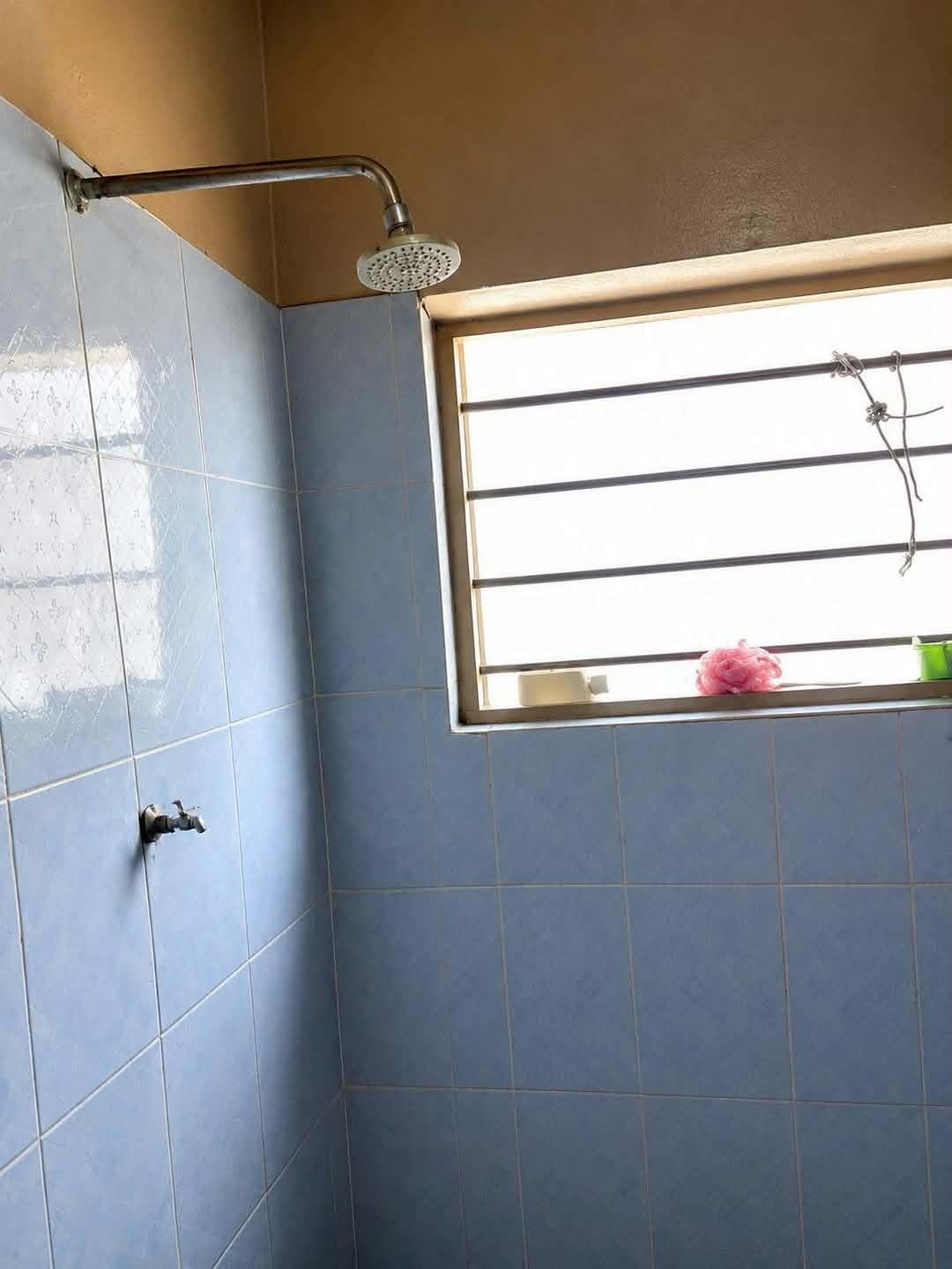 Single Room in Accra, Tetegu — image 5