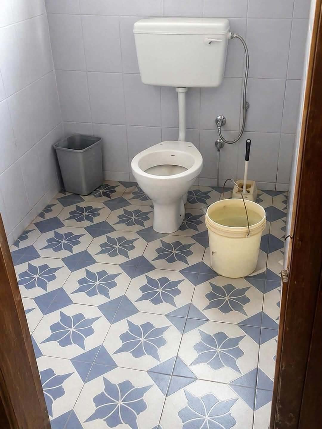 Single Room in Accra, Tetegu — image 6