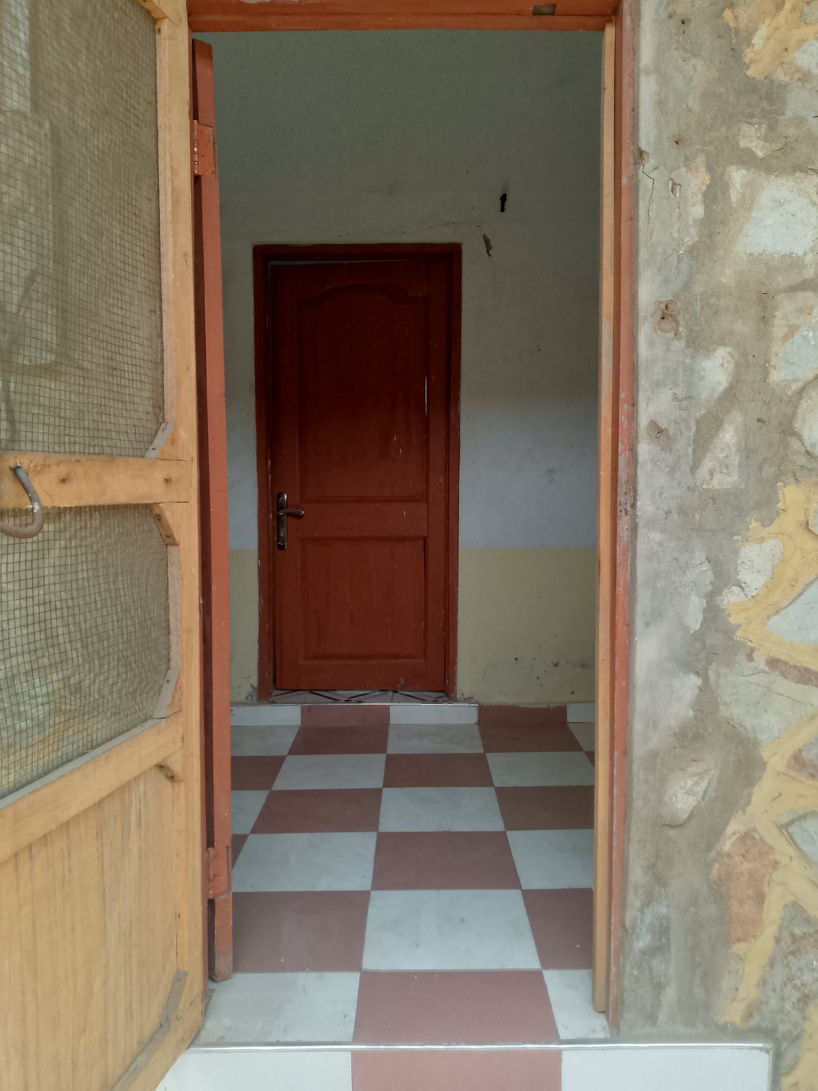 Single Room Self Contained in Sowutuom Omanjordweneho — image 2